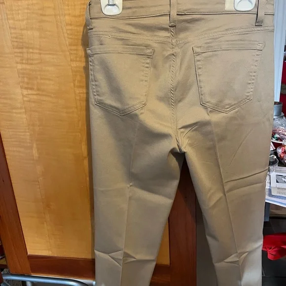 Jones New York Lexington Cuffed Capris - Picture 2 of 6